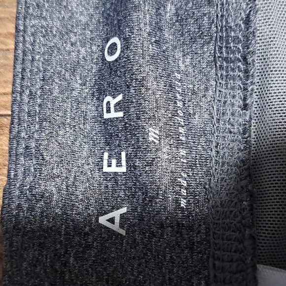 Aeropostale Gray Leggings Size Medium - Picture 2 of 6